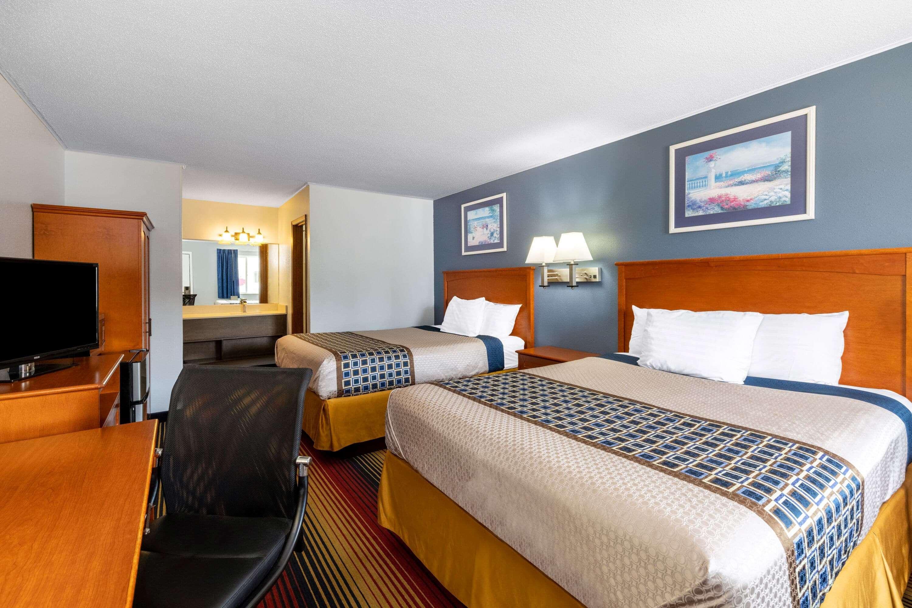 Travelodge By Wyndham Spirit Lake/Okoboji Buitenkant foto